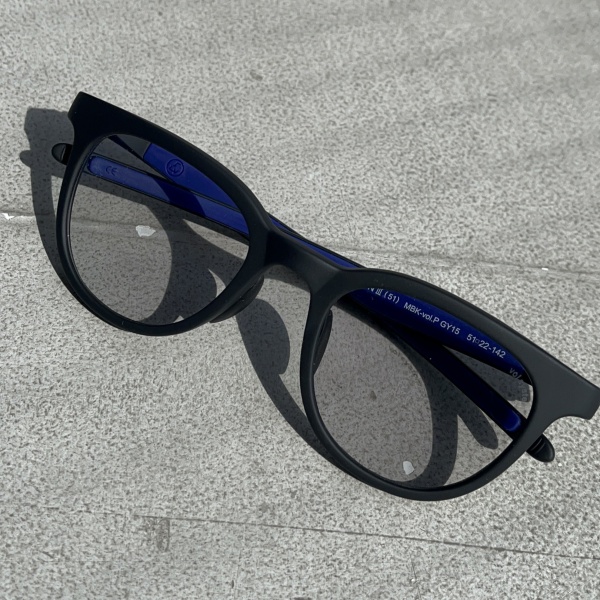 NEW・Eyevol（アイヴォル）調光サングラス 東武百貨店池袋店メガネさろん｜